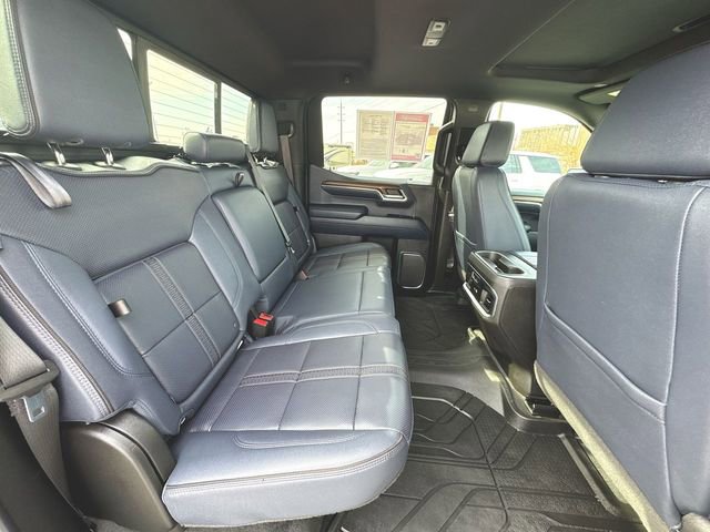 Used 2024 Chevrolet Silverado 1500 High Country w/ High Country Premium Package AWD/4WD image 28