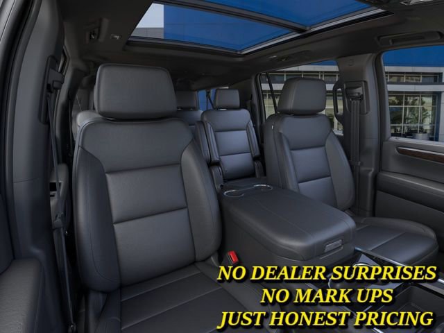 New 2026 Chevrolet Suburban Z71 w/ Comfort Package AWD/4WD image 16