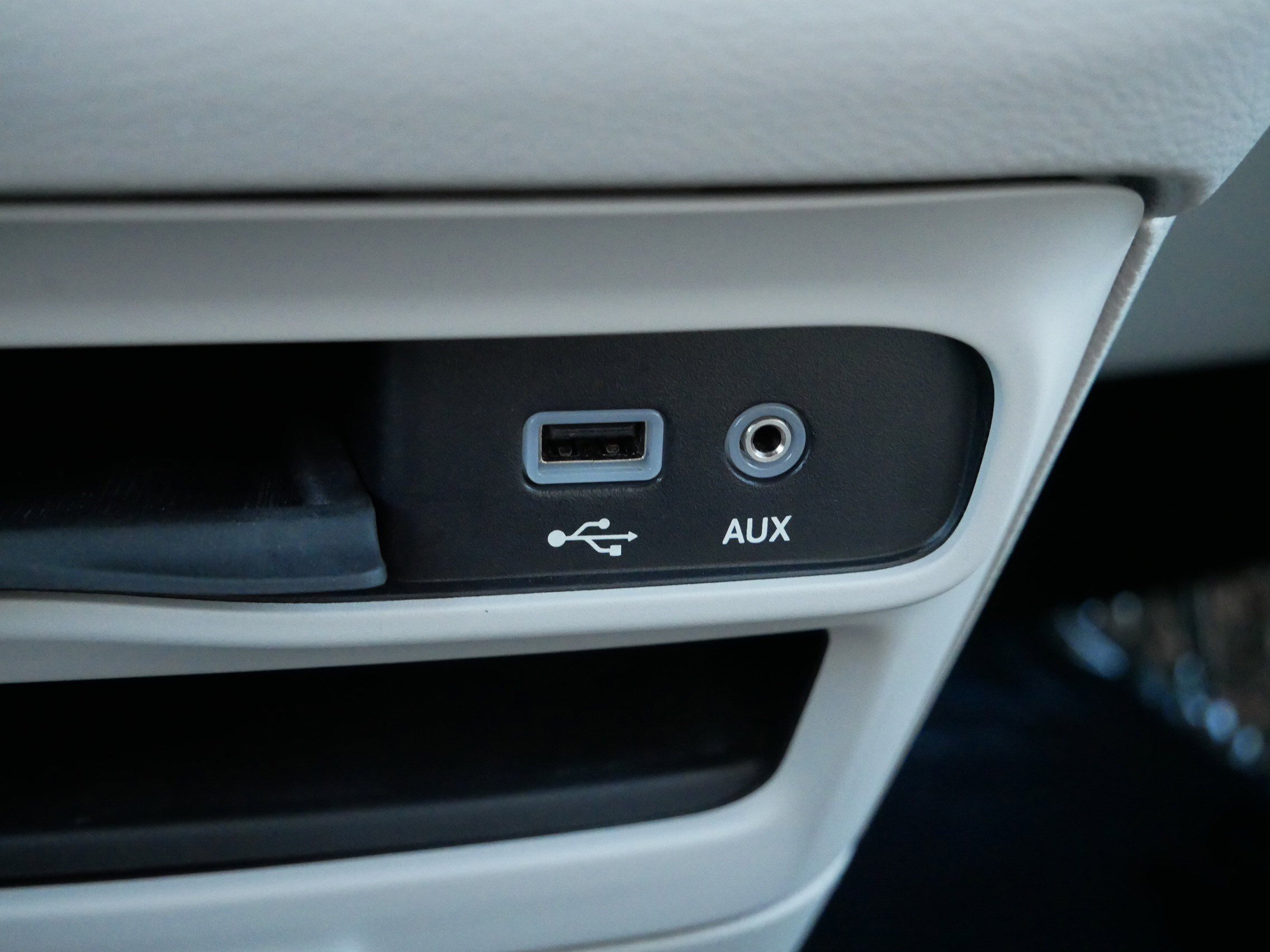 Used 2017 Chrysler Pacifica Touring-L image 32