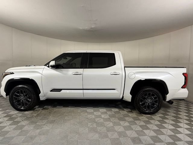 Used 2023 Toyota Tundra Platinum AWD/4WD image 2