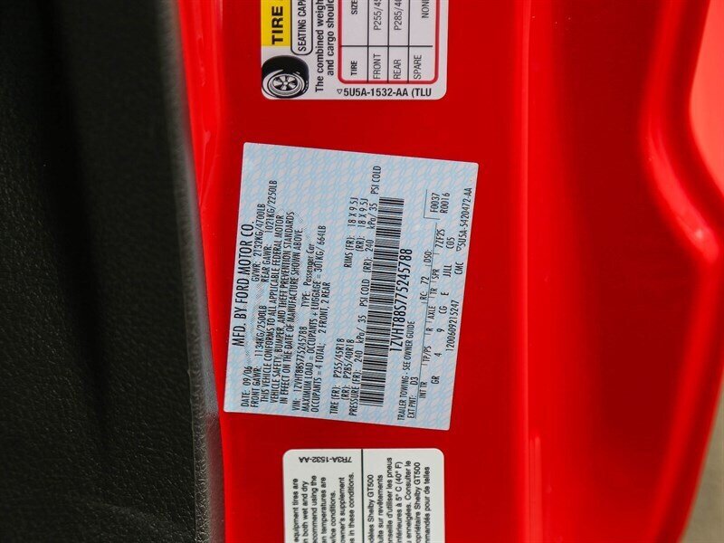 Used 2007 Ford Mustang Shelby GT500 RWD image 45