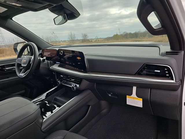 New 2026 Chevrolet Suburban LS RWD image 29