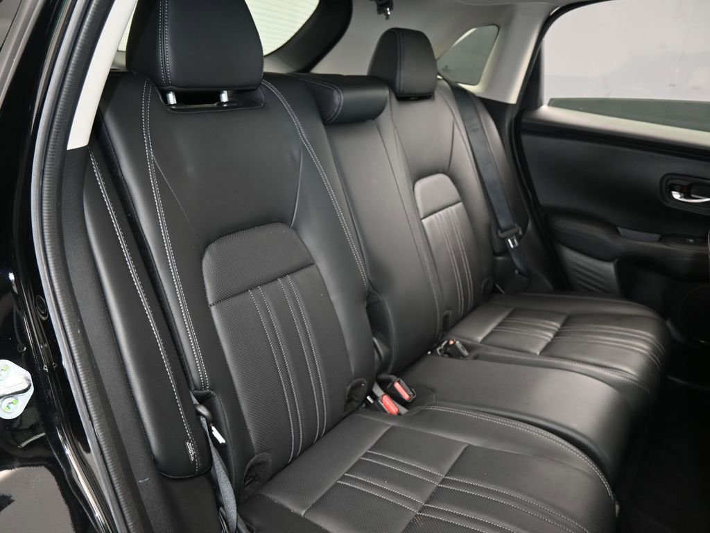 Used 2023 Honda HR-V EX-L image 42