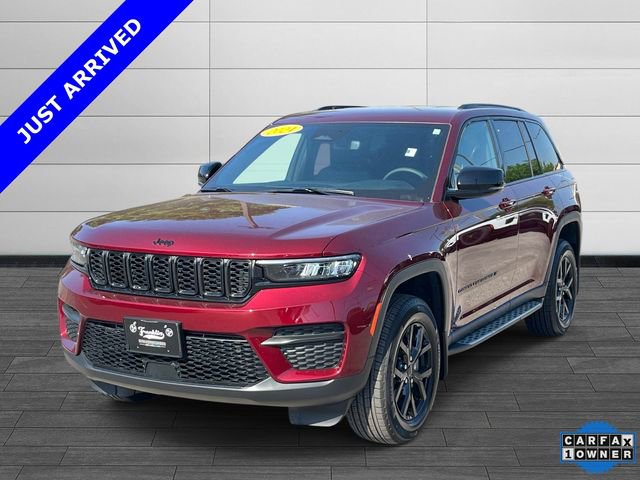 Certified 2024 Jeep Grand Cherokee Altitude AWD/4WD image 8