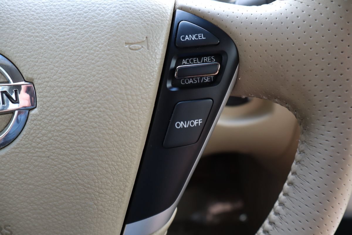 Used 2012 Nissan Murano SV AWD/4WD image 31