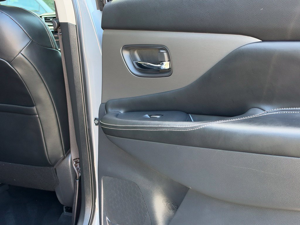 Certified 2024 Nissan Murano SV w/ SV Midnight Edition Package AWD/4WD image 33