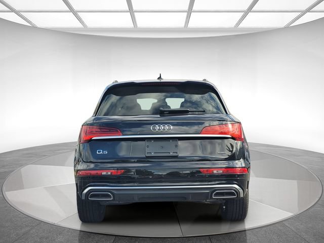 Used 2023 Audi Q5 2.0T Premium w/ Convenience Package AWD/4WD image 5