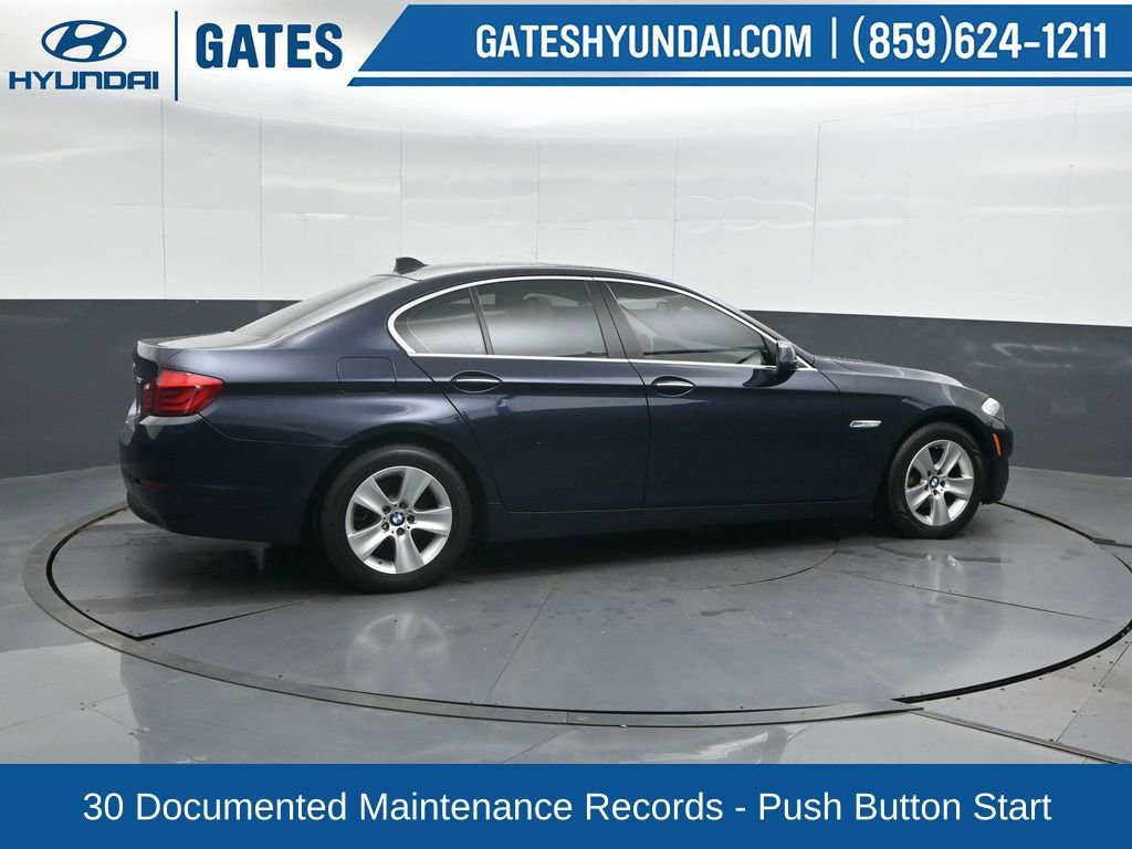Used 2013 BMW 528i xDrive Sedan image 3