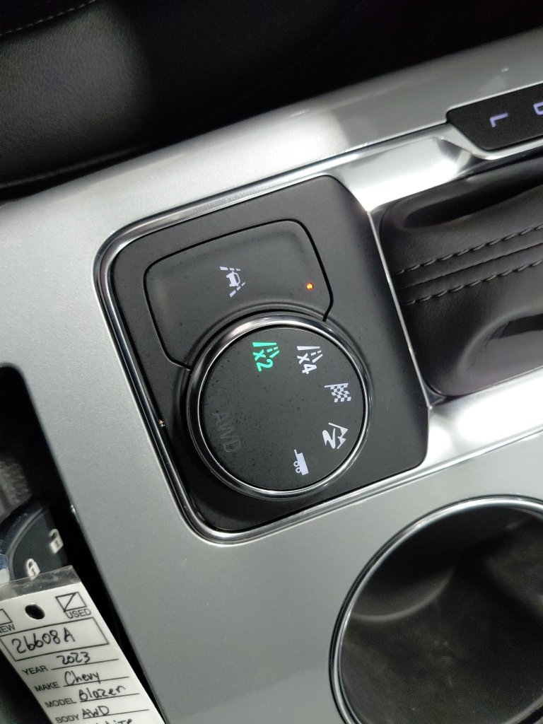 Certified 2023 Chevrolet Blazer LT AWD/4WD image 31