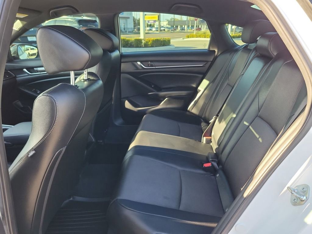 Used 2021 Honda Accord Sport image 14
