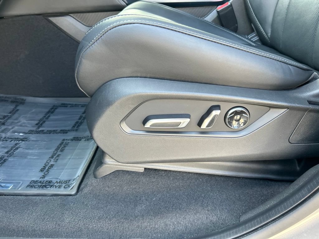 Used 2024 Acura MDX SH-AWD w/ Technology Package image 16