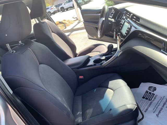 Certified 2018 Toyota Camry LE FWD image 14