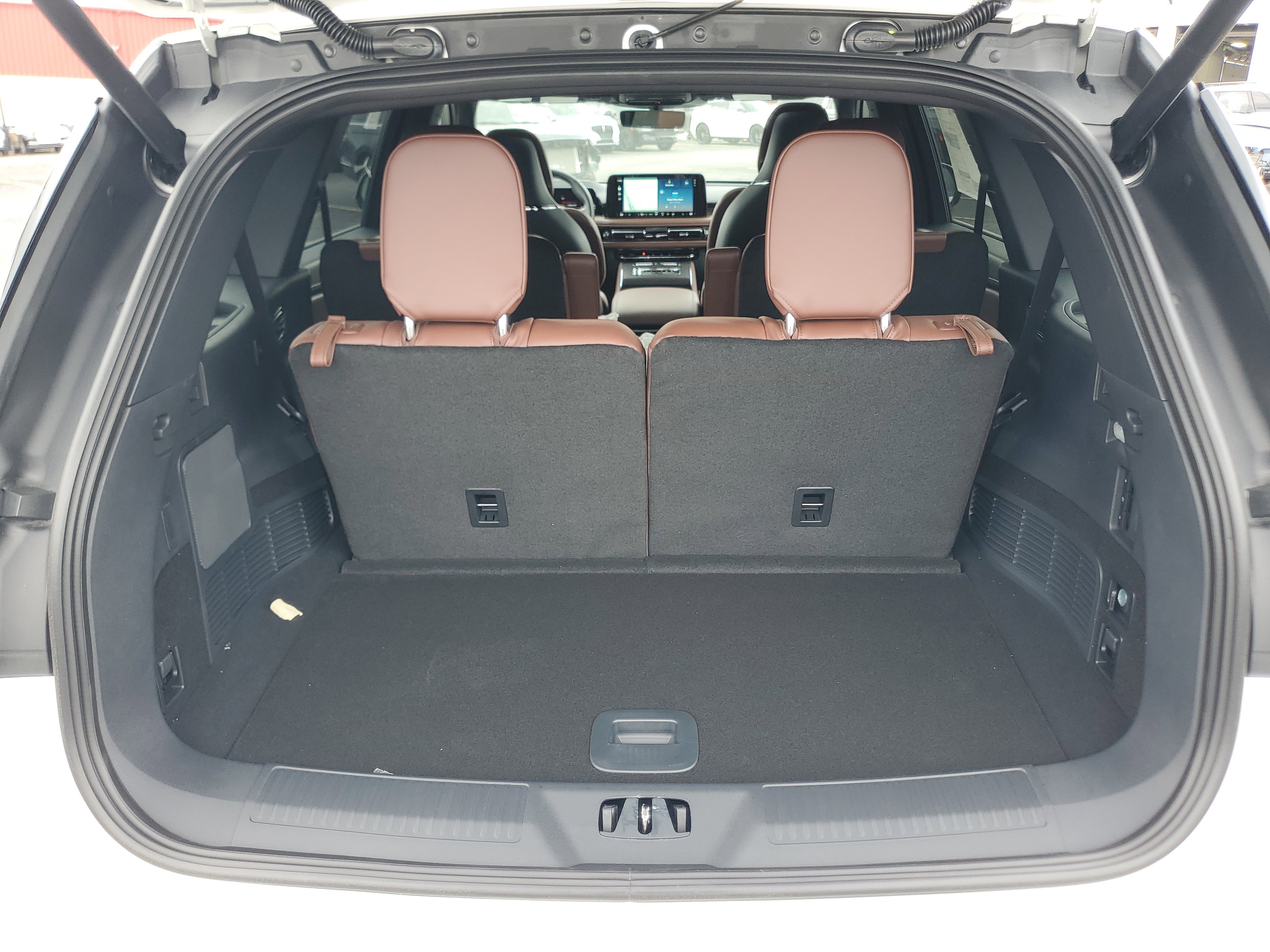 New 2026 Lincoln Aviator Reserve AWD/4WD image 27