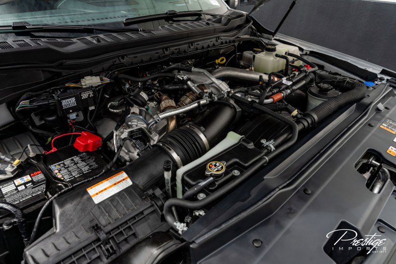 Used 2025 Ford F250 Lariat w/ Lariat Ultimate Package image 5