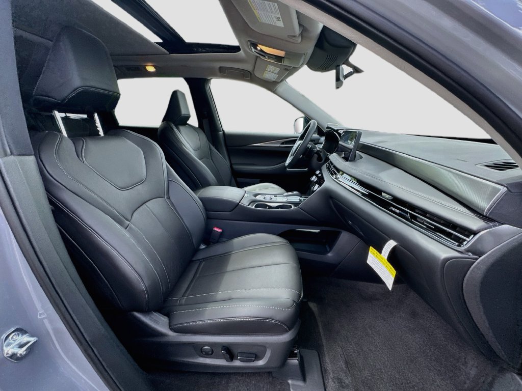 New 2027 INFINITI QX60 Luxe w/ Cargo Package FWD image 31