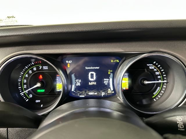 Used 2023 Jeep Wrangler Unlimited w/ Cold Weather Group image 17