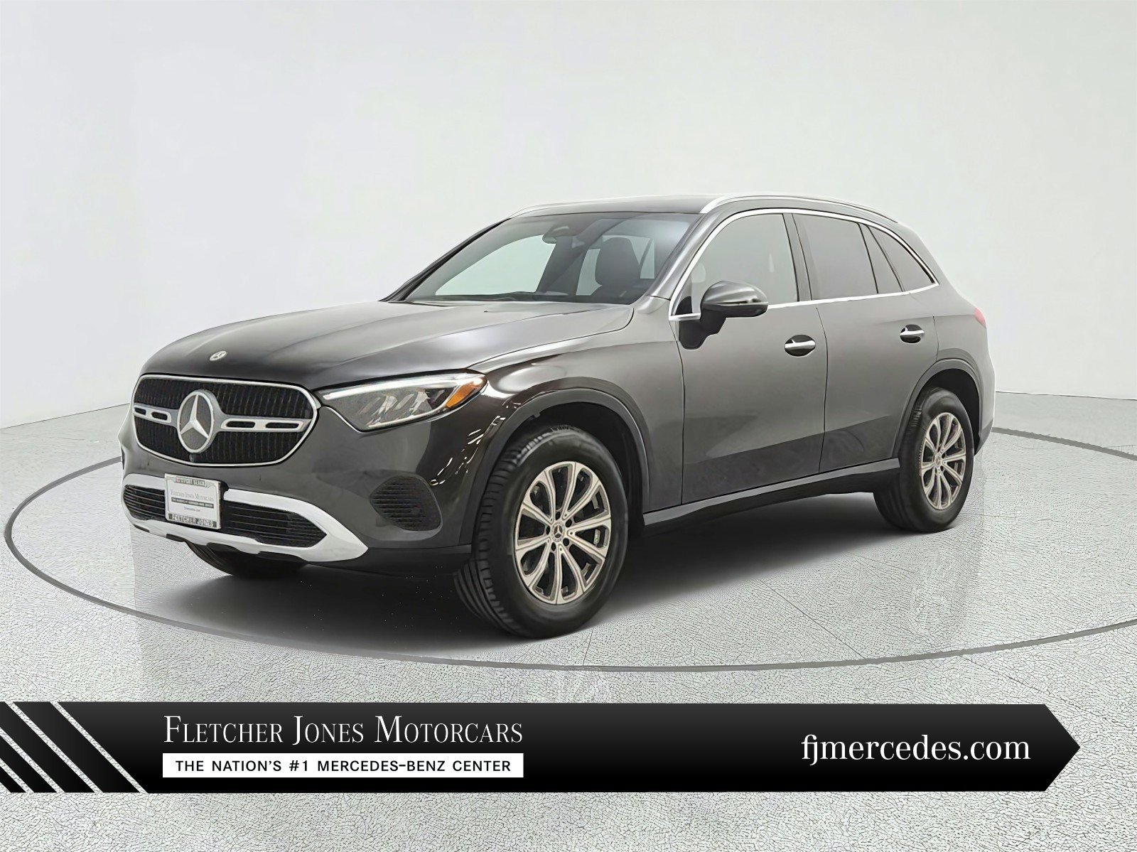 Certified 2026 Mercedes-Benz GLC 300 image 1
