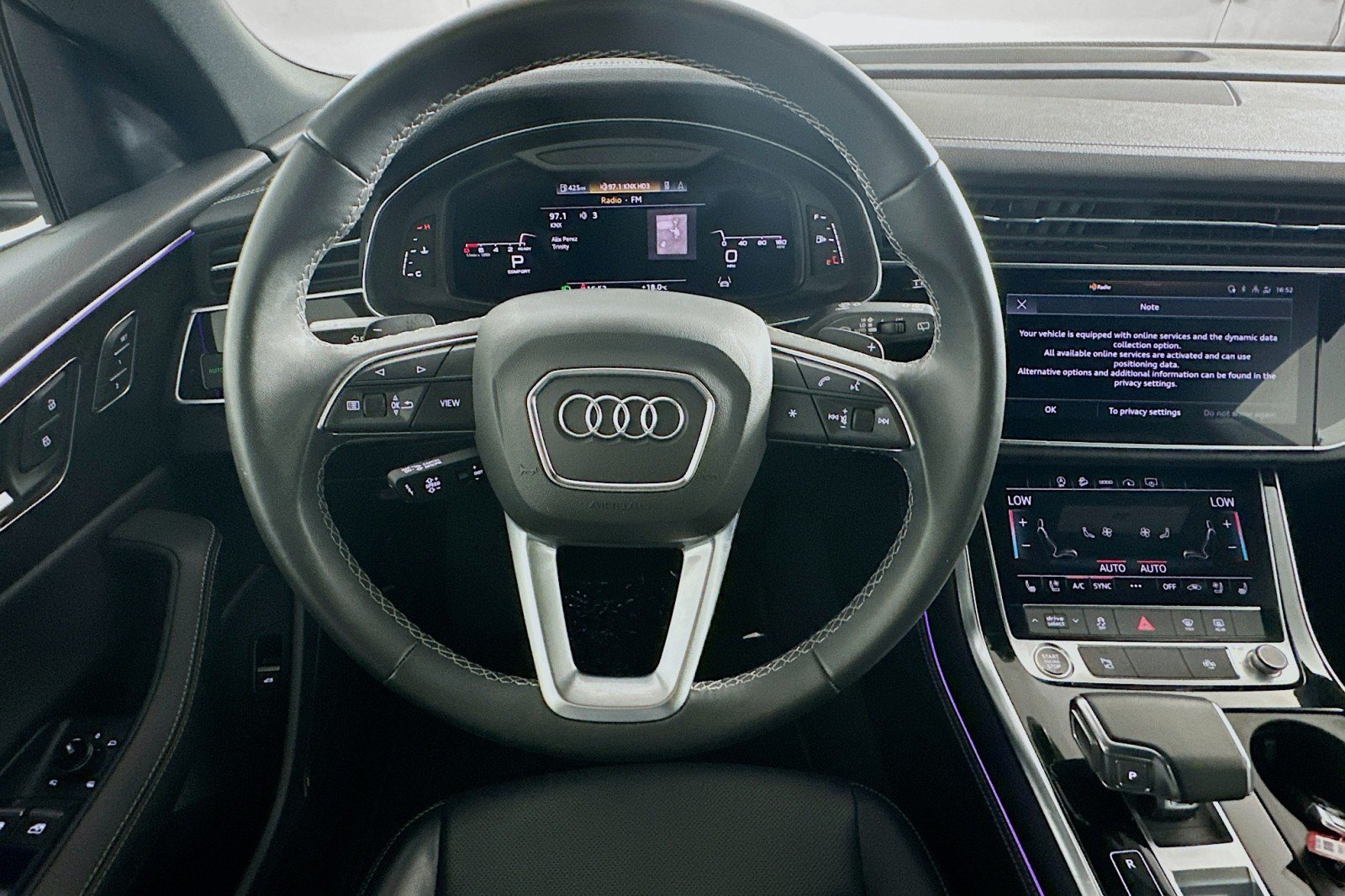 Used 2023 Audi Q8 Premium Plus w/ Premium Plus Package AWD/4WD image 18