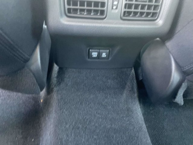 Used 2025 Toyota Camry LE w/ Convenience Package FWD image 12