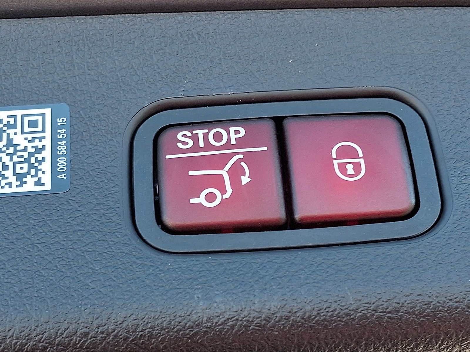 Certified 2026 Mercedes-Benz GLC 300 4MATIC image 30