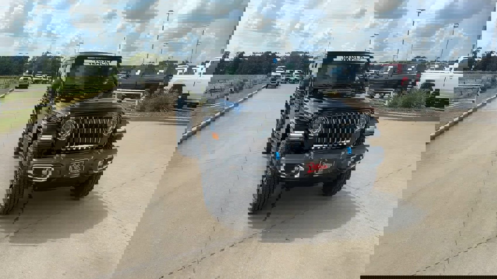 New 2023 Jeep Wrangler Sahara image 4