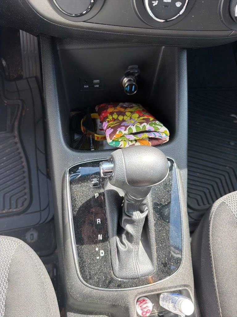 Used 2018 Kia Forte LX image 18