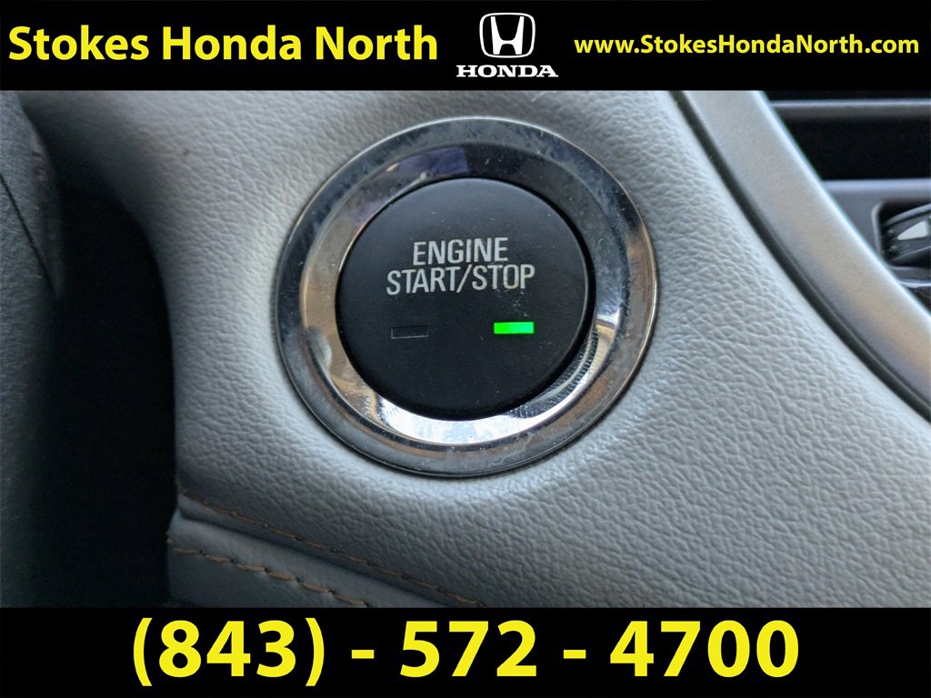 Used 2017 Chevrolet Trax LT w/ LT Convenience Package image 29