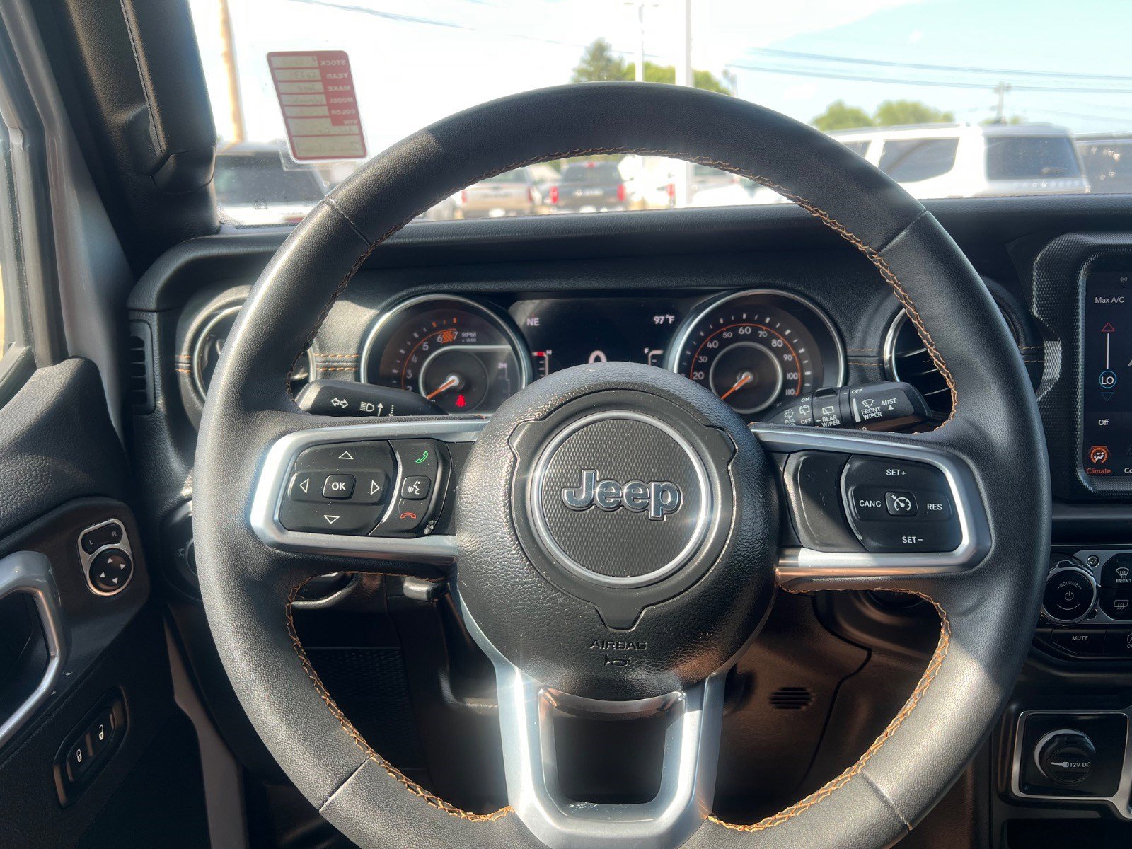 Used 2023 Jeep Wrangler Altitude image 14