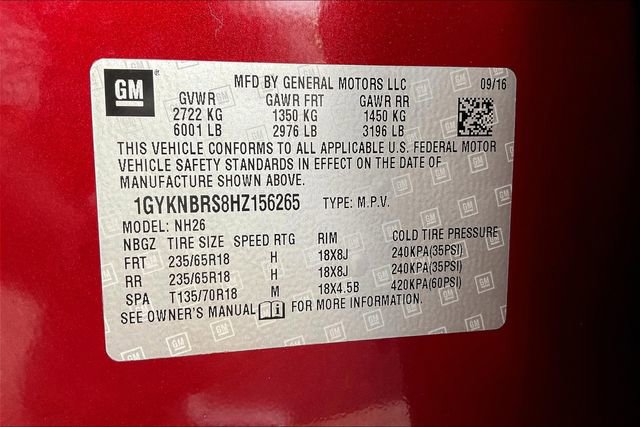 Used 2017 Cadillac XT5 Luxury w/ Driver Awareness Package image 32