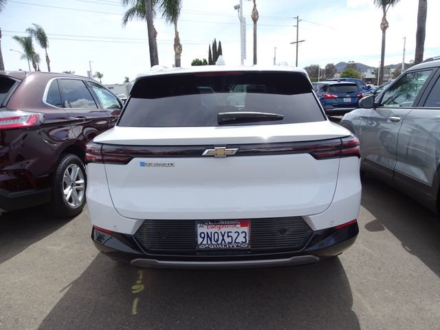 Used 2024 Chevrolet Equinox EV LT w/ LPO, Active Package FWD image 3