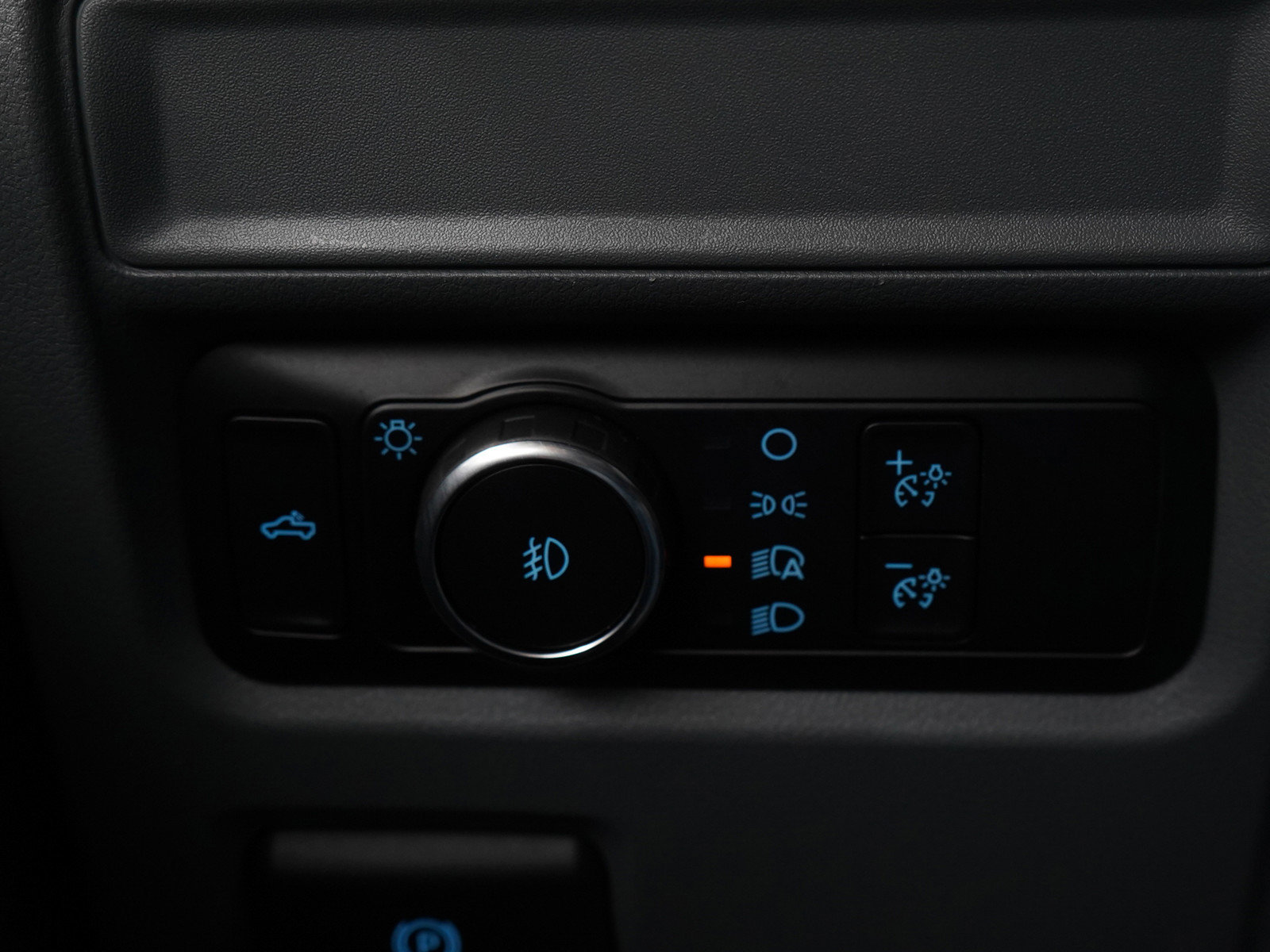 Used 2024 Ford F150 XLT w/ Tow/Haul Package image 24