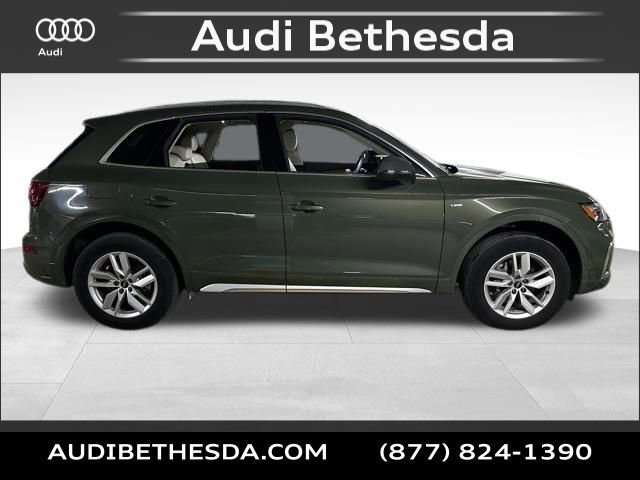 Used 2023 Audi Q5 2.0T Premium w/ Convenience Package image 8