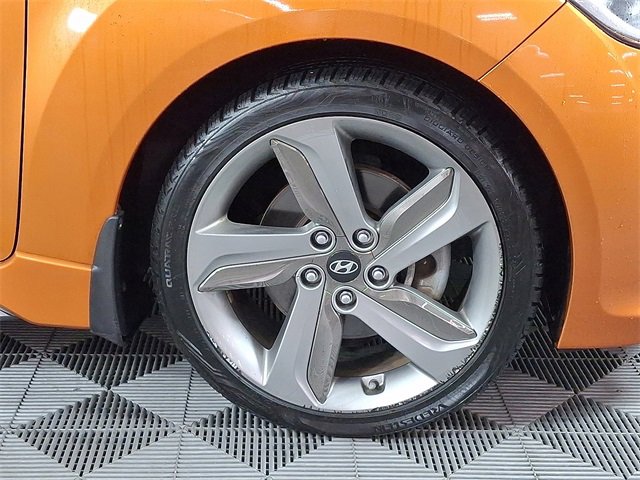 Used 2014 Hyundai Veloster Turbo w/ Turbo Technology Package 04 image 12
