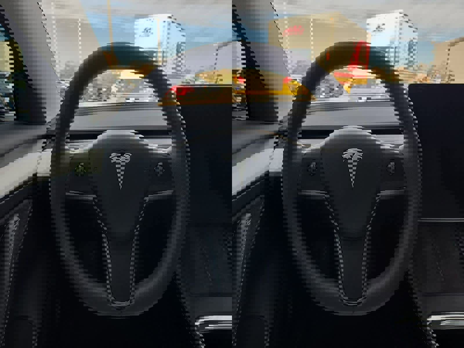 Used 2023 Tesla Model 3 Standard Range image 20