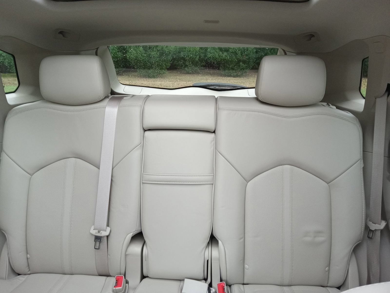 Used 2015 Cadillac SRX Luxury w/ Trailering Package AWD/4WD image 23