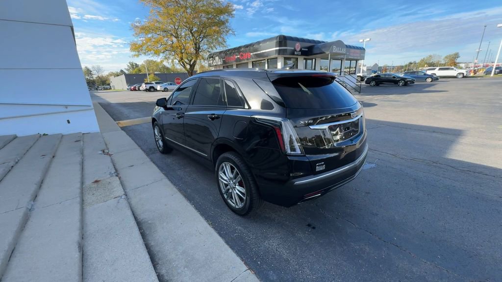Certified 2023 Cadillac XT5 Sportv w/ Technology Package image 6