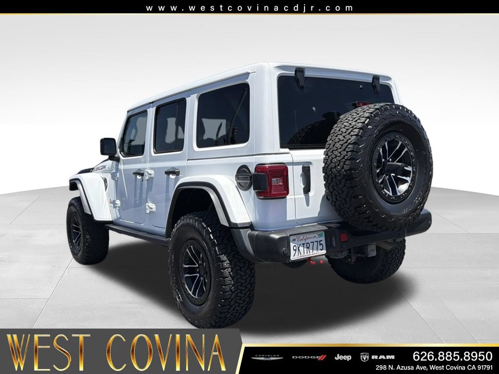 Used 2024 Jeep Wrangler Unlimited Rubicon AWD/4WD image 8