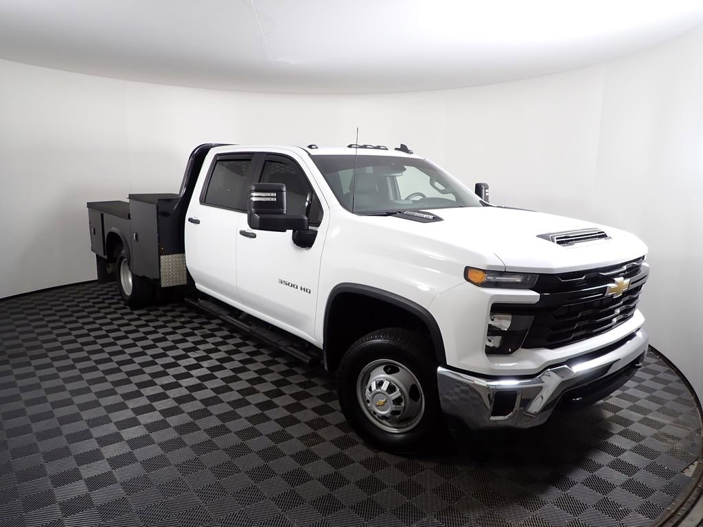 Used 2024 Chevrolet Silverado 3500 W/T w/ WT Convenience Package image 5