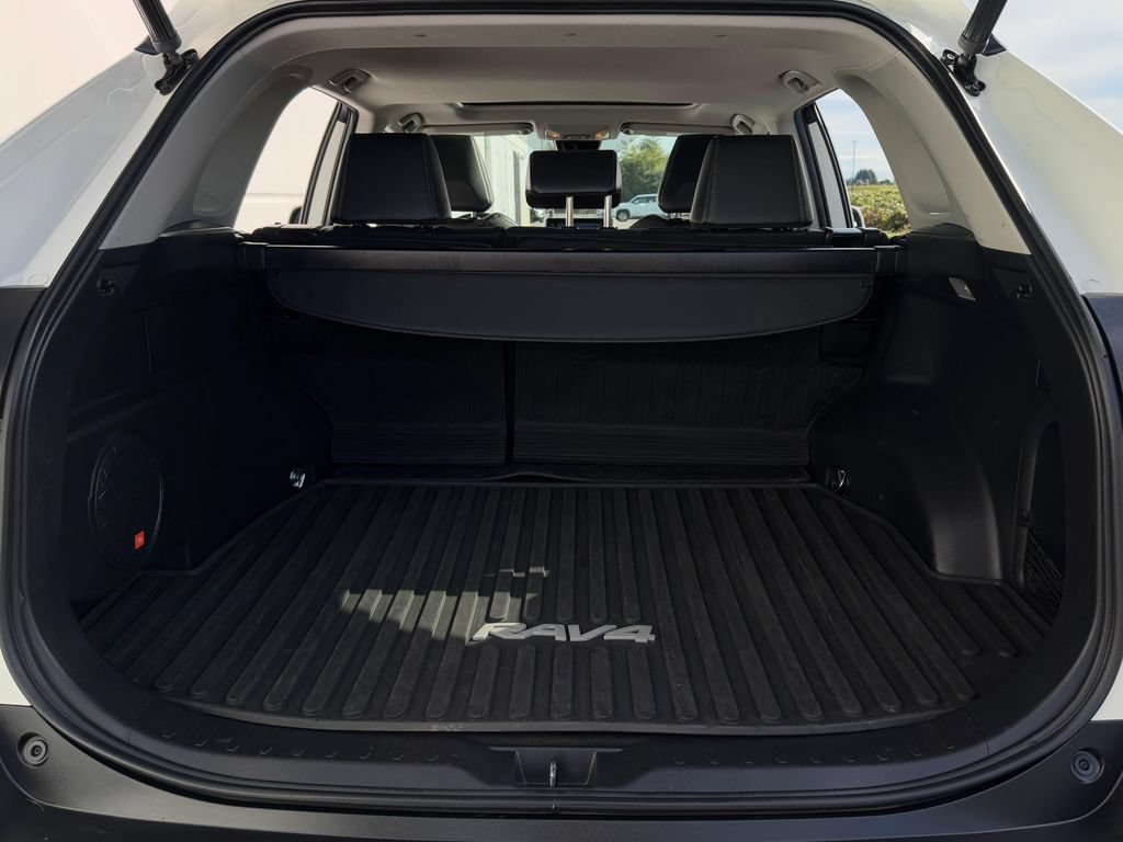 Certified 2021 Toyota RAV4 Limited AWD/4WD image 26