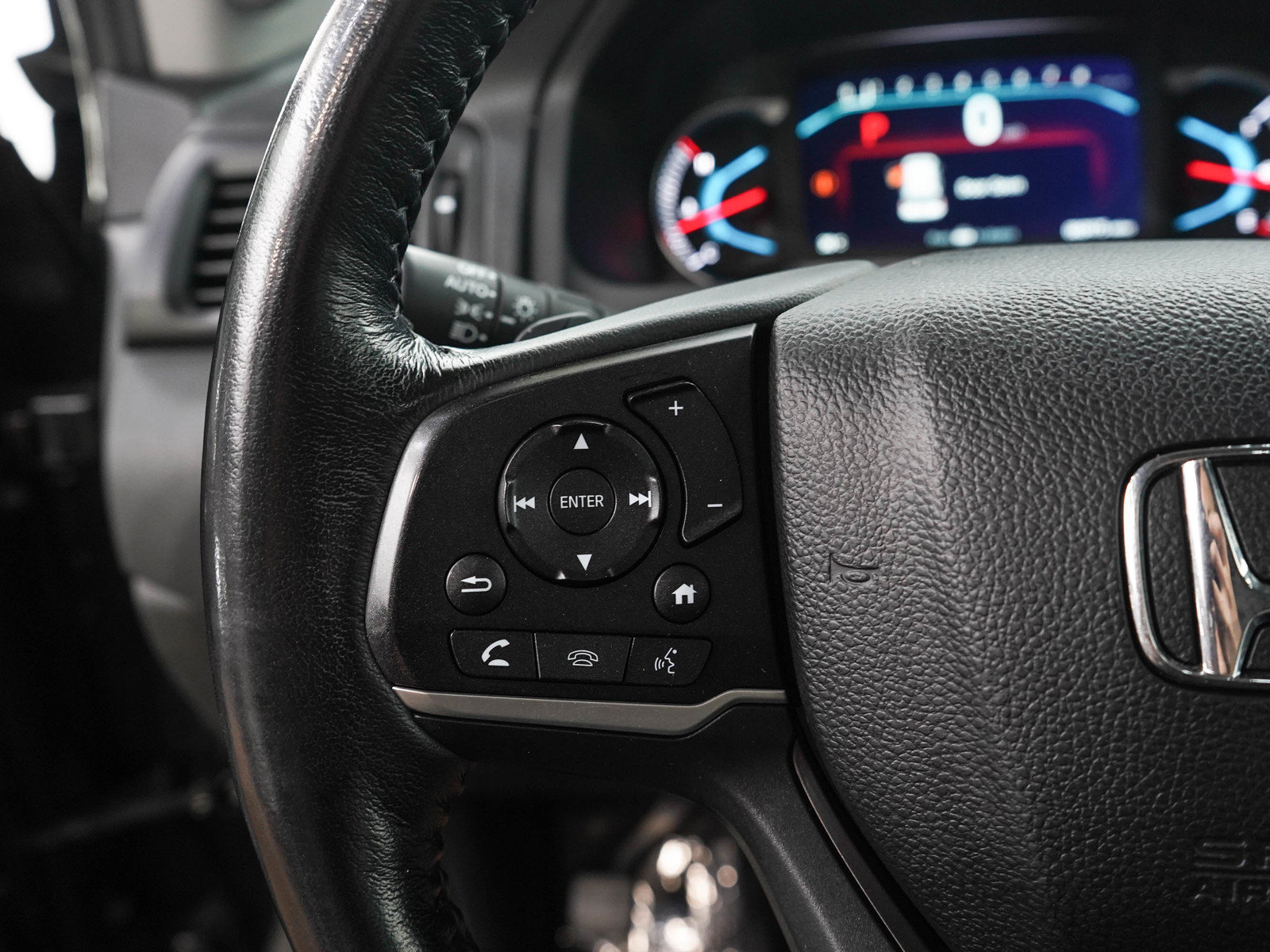 Used 2021 Honda Pilot Black Edition image 29