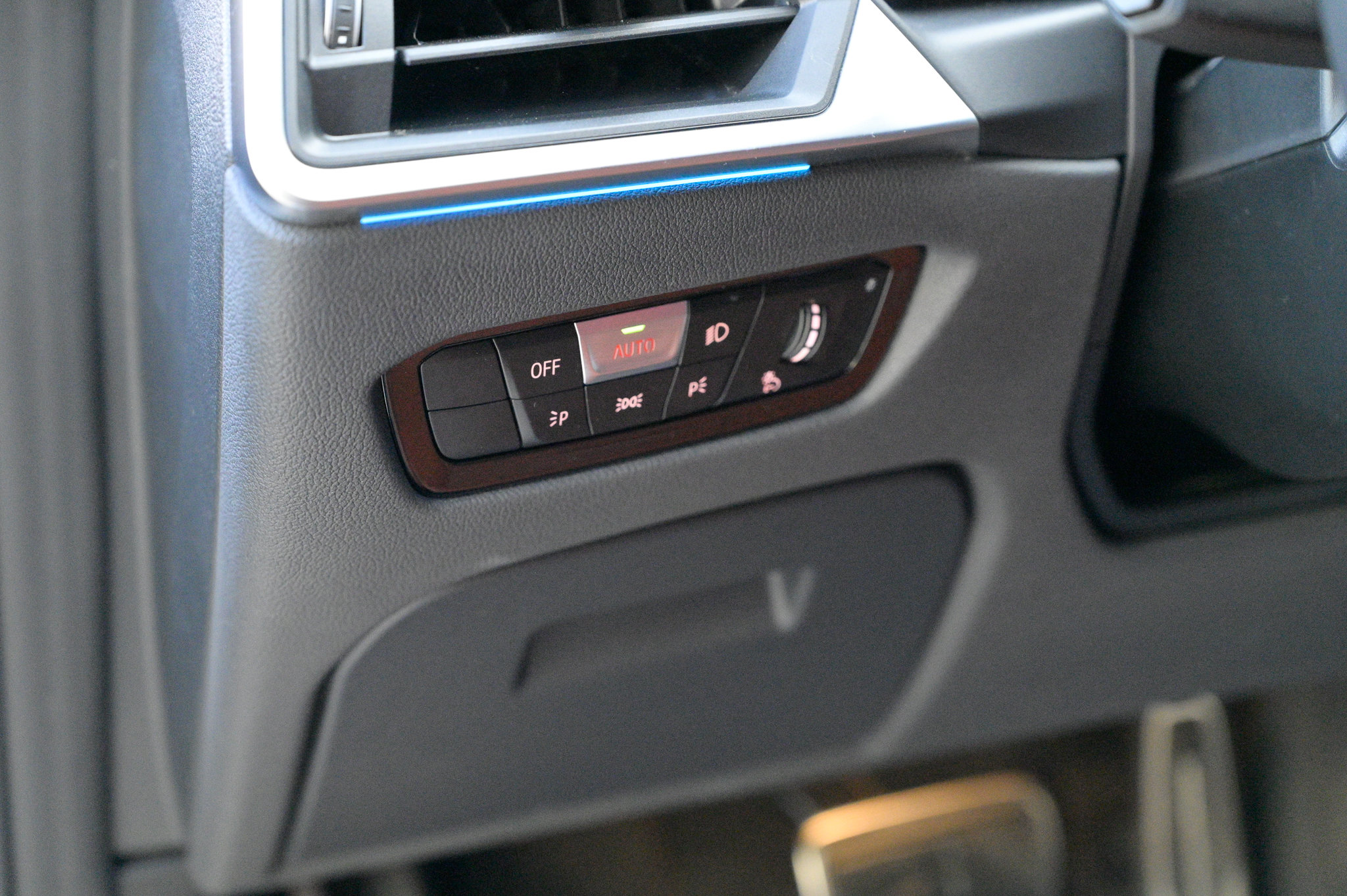 Used 2024 BMW M4 xDrive Competition image 26