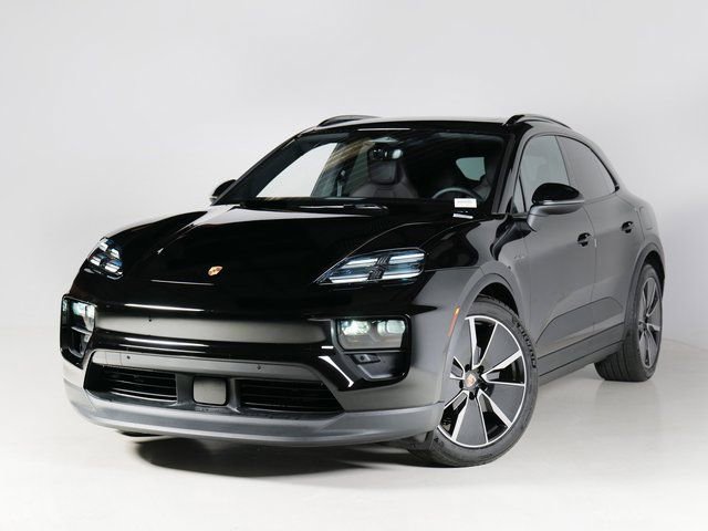 New 2025 Porsche Macan 4 Electric image 1