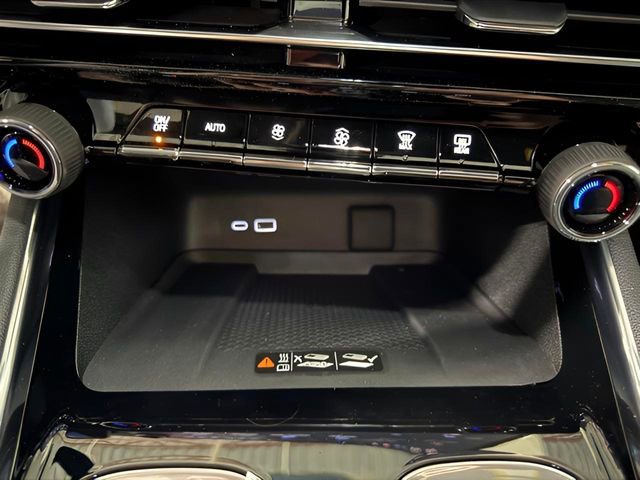 New 2026 Chevrolet Traverse LT w/ Driver Confidence Package image 22