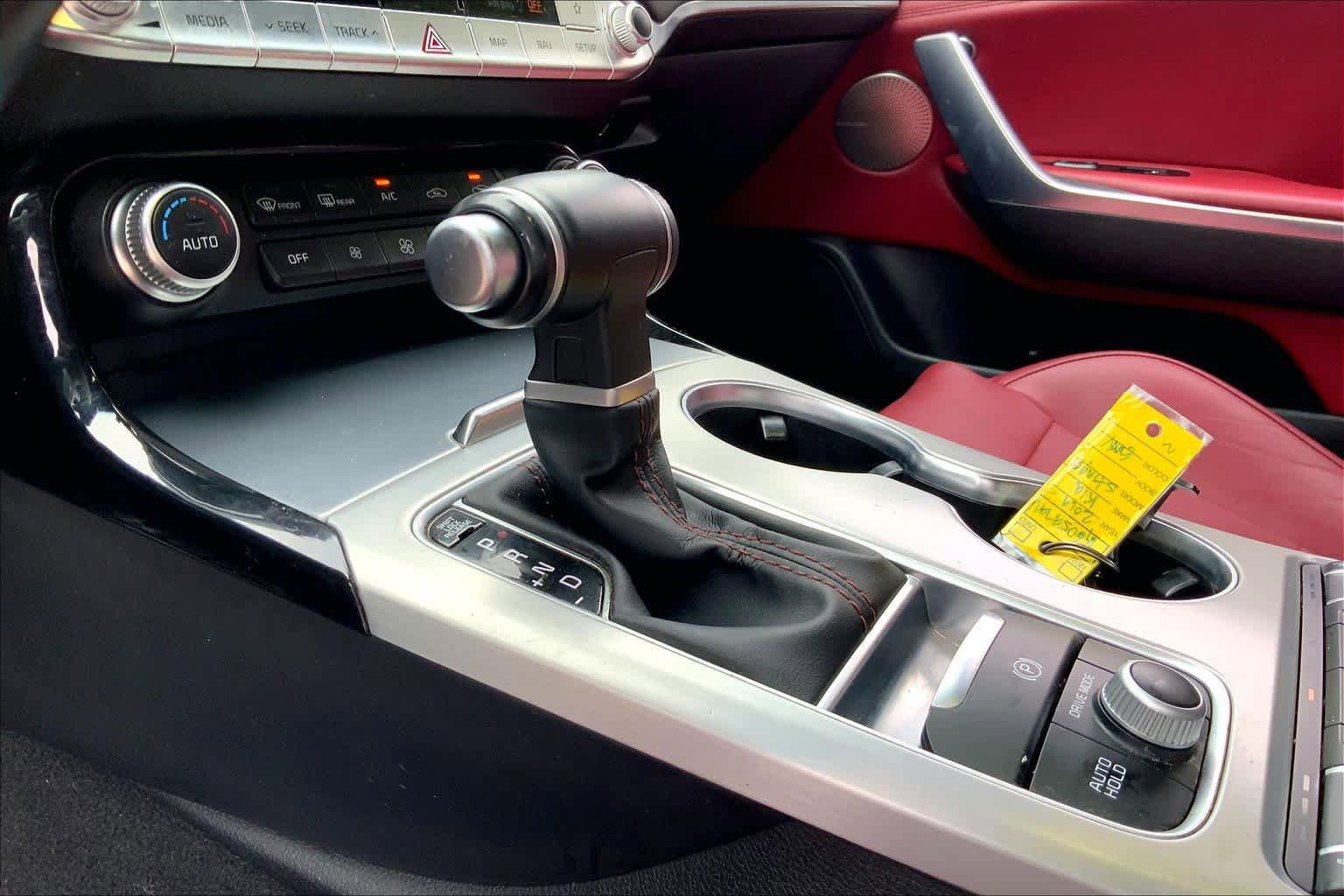 Used 2019 Kia Stinger GT1 image 16