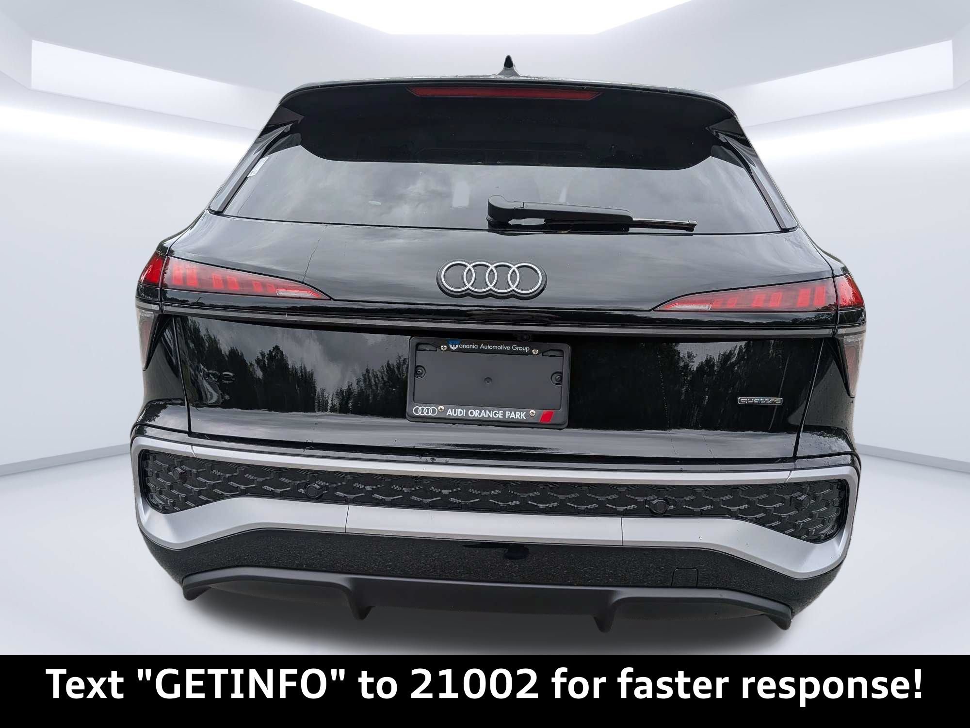Used 2026 Audi Q3 quattro 2.0T w/ Driver Assistance Package AWD/4WD image 5