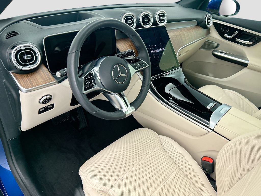 Certified 2026 Mercedes-Benz GLC 300 4MATIC image 9