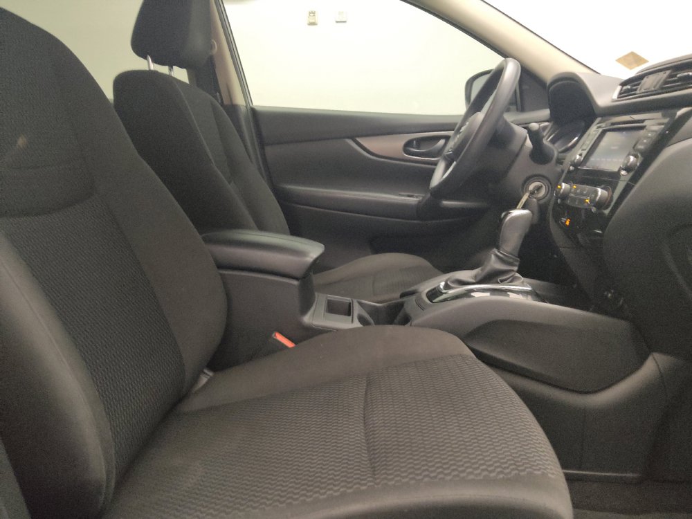 Used 2020 Nissan Rogue Sport S w/ Appearance Package FWD image 21