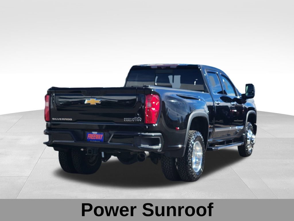 Used 2024 Chevrolet Silverado 3500 High Country w/ High Country Premium Package image 7
