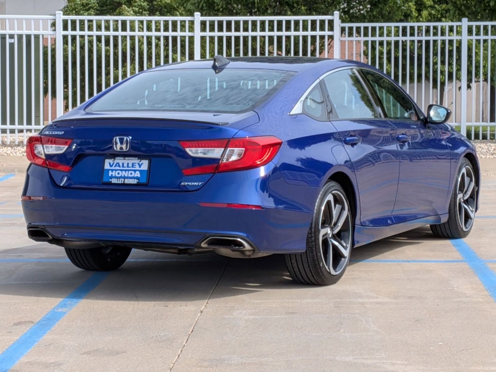 Used 2022 Honda Accord Sport image 7