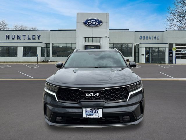 Used 2023 Kia Sorento EX w/ Panoramic Sunroof Package FWD image 3